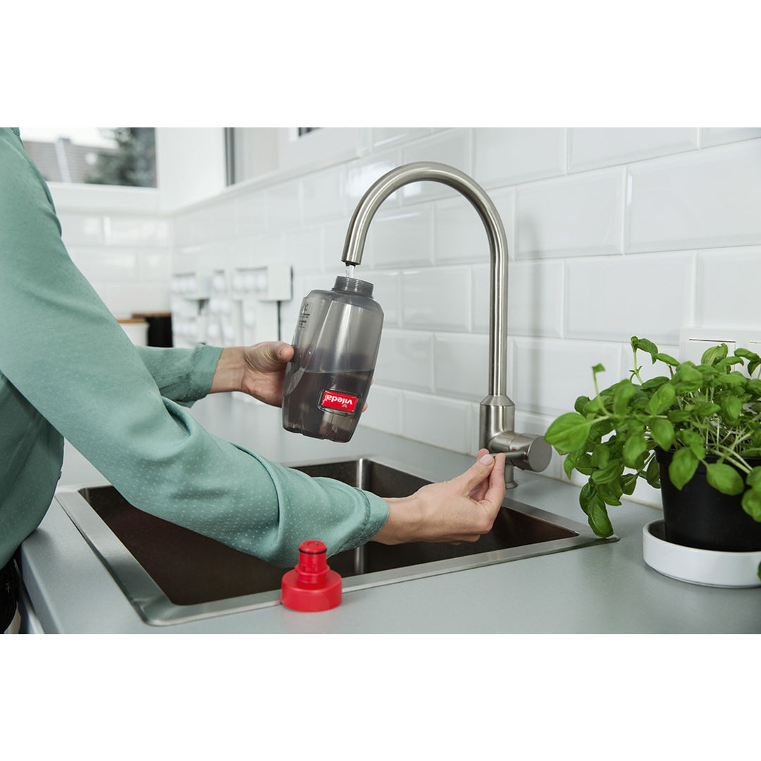Rengöringssystem med mikrofiber, med integrerad spruta, XL 750 ml kapacitet Vileda Spray & Clean