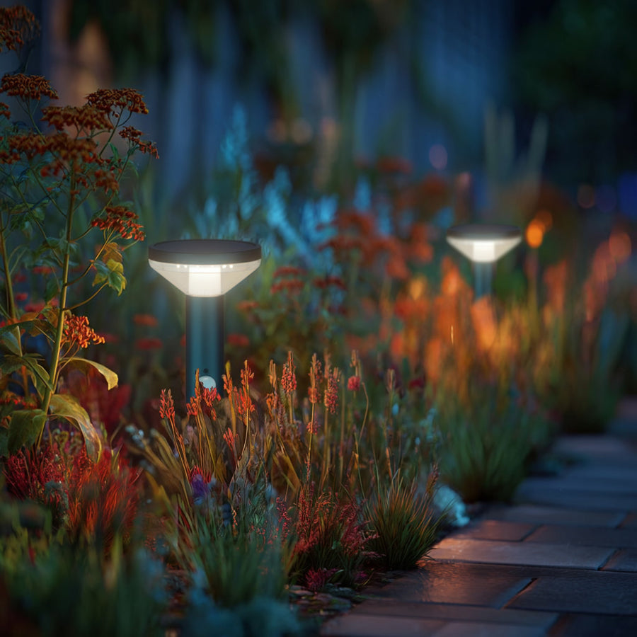 Solar LED-lampa med Maclean-sensor, svart, IP44, 3 ljuslägen, Li-ion 18650 batteri 3,7V 1200 mAh, knock-in, MCE465 B