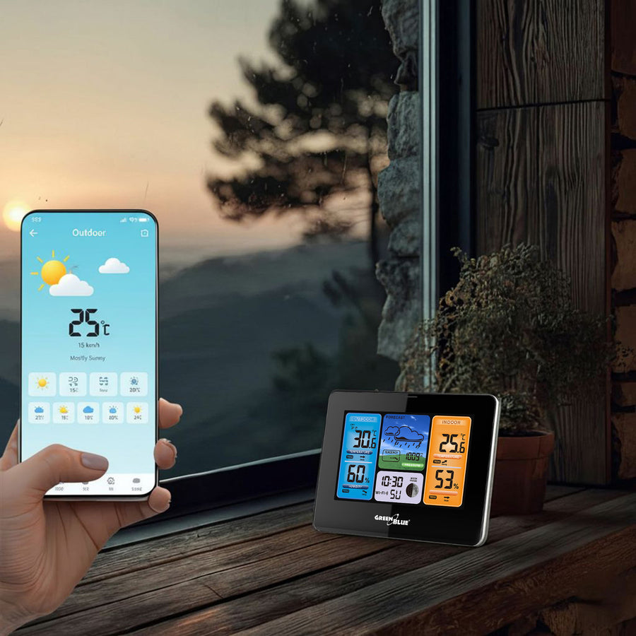 GreenBlue GB215 WiFi Väderstation Med Väderprognosapp Kompatibel Med TUYA Display 7 Språk Inomhus- Och Utomhustemperatur Månfasdisplay Datum- Och Dagvisning Väderprognosfunktion IPX4