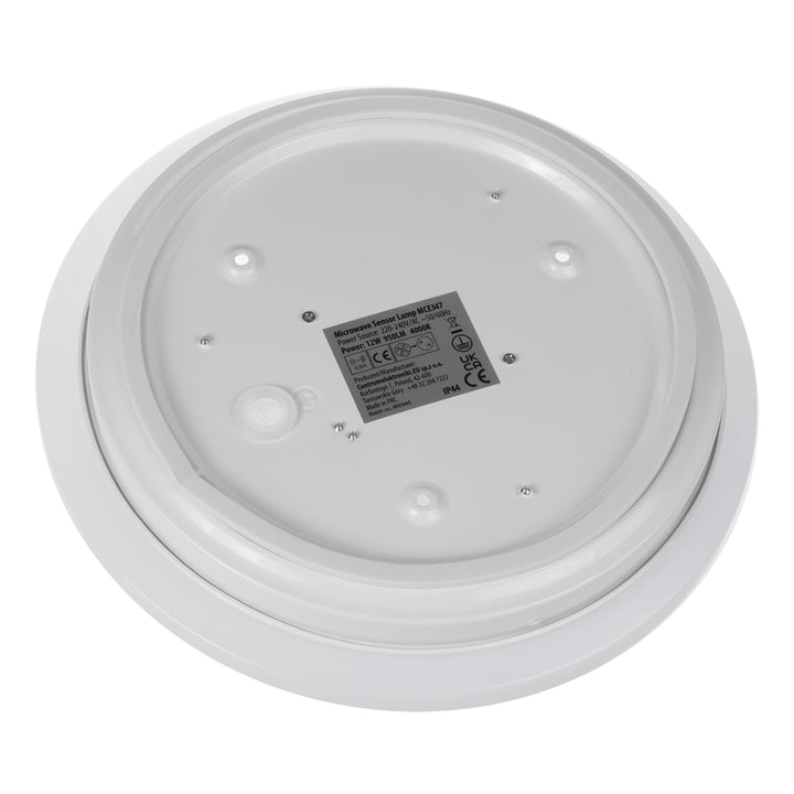 Maclean MCE347 LED sensor ceiling lamp. With a 5.8GHz microwave sensor, it emits a 4000K light with 12W power and 950lm brightness. Rated IP44, it ensures durability and reliability in various settings.