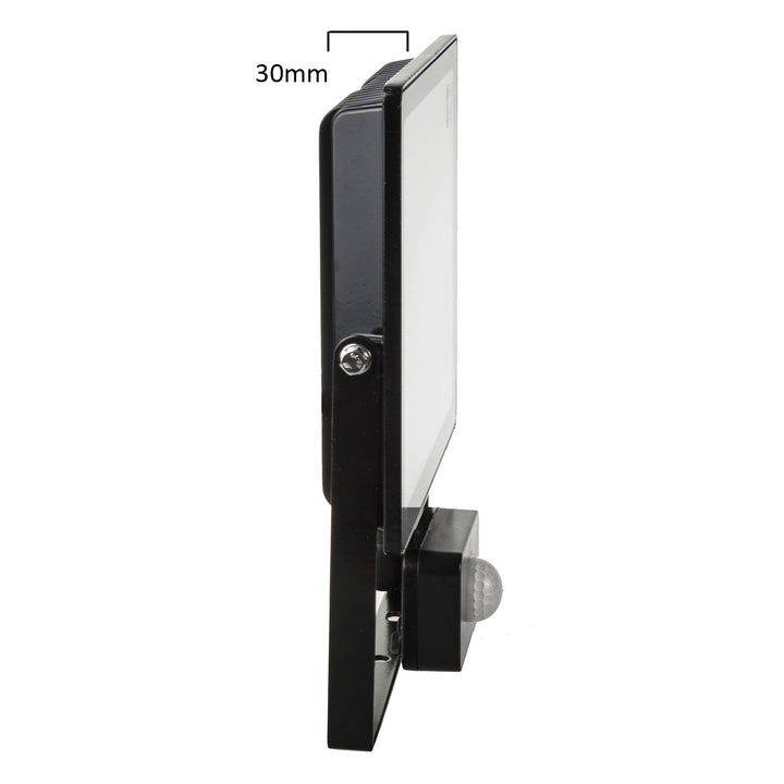 2x LED-strålkastare med Maclean-rörelsesensor, slim 50W, 4000lm, varmvit (3000K), IP44, MCE650 WW PIR