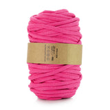 "WAS, cotton cord with polyester core, braided, 9mm, 50m, fuchsia" tłumaczy się na "WAS, bomullssnodd med polyesterkärna, flätad, 9mm, 50m, fuchsia
