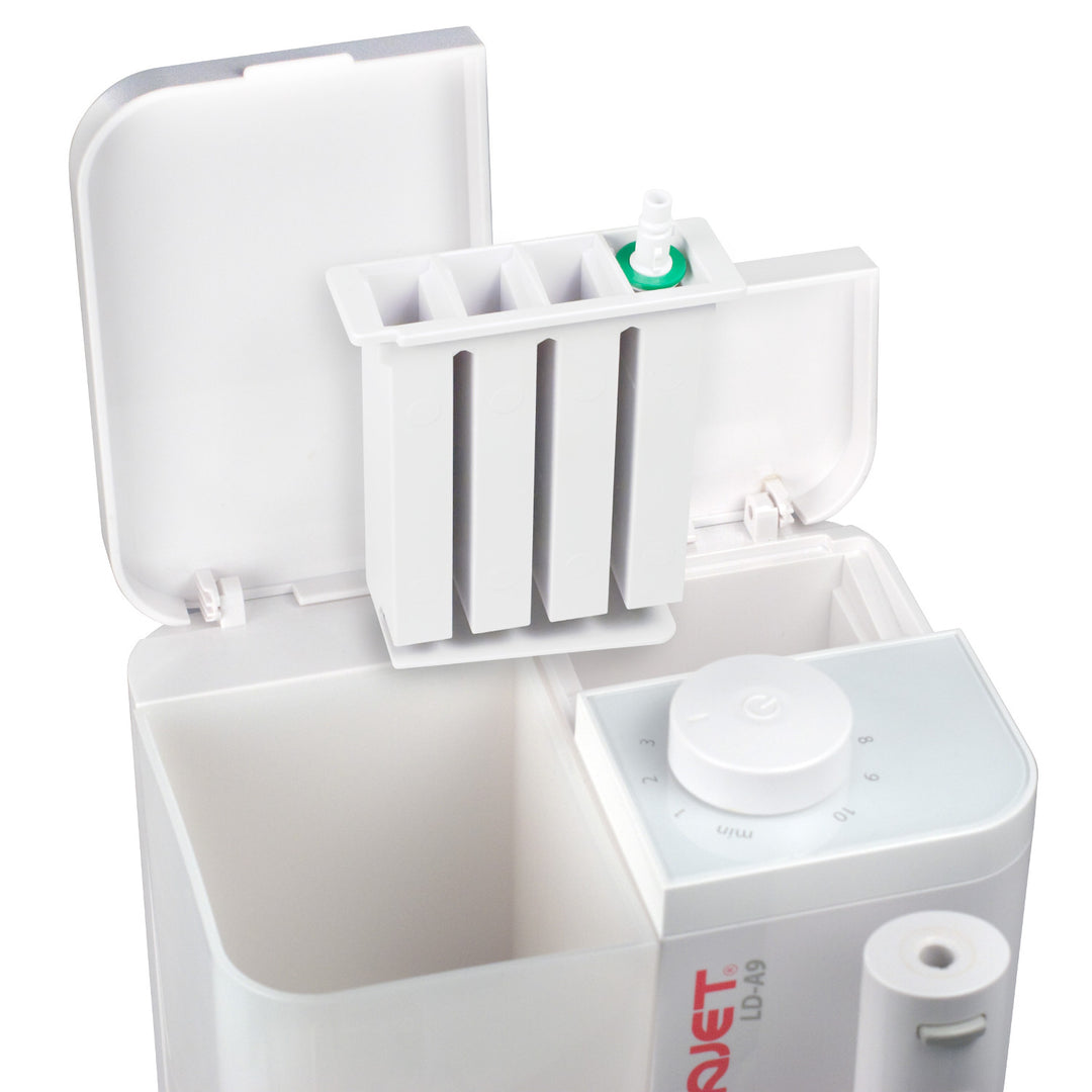 Aquajet irrigator, elektronisk styrning, 500 ml behållare, 4 spetsar, LD-A9