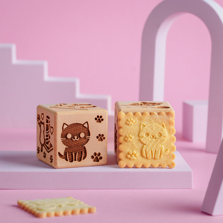 Goody Woody graverad tårtbit, 6 cm, bokträ, 6 motiv, katter