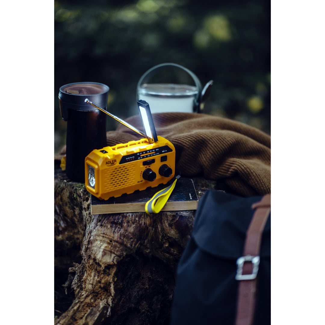 Adler solradio, 1200 mAh uppladdningsbart batteri, ficklampa, handvev, AD 1197
