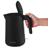 Vattenkokare Concept i plast, 1,7L, räfflad design, trippelsäkerhetssystem, sedimentfilter, vattennivåindikator, svart, RK2391