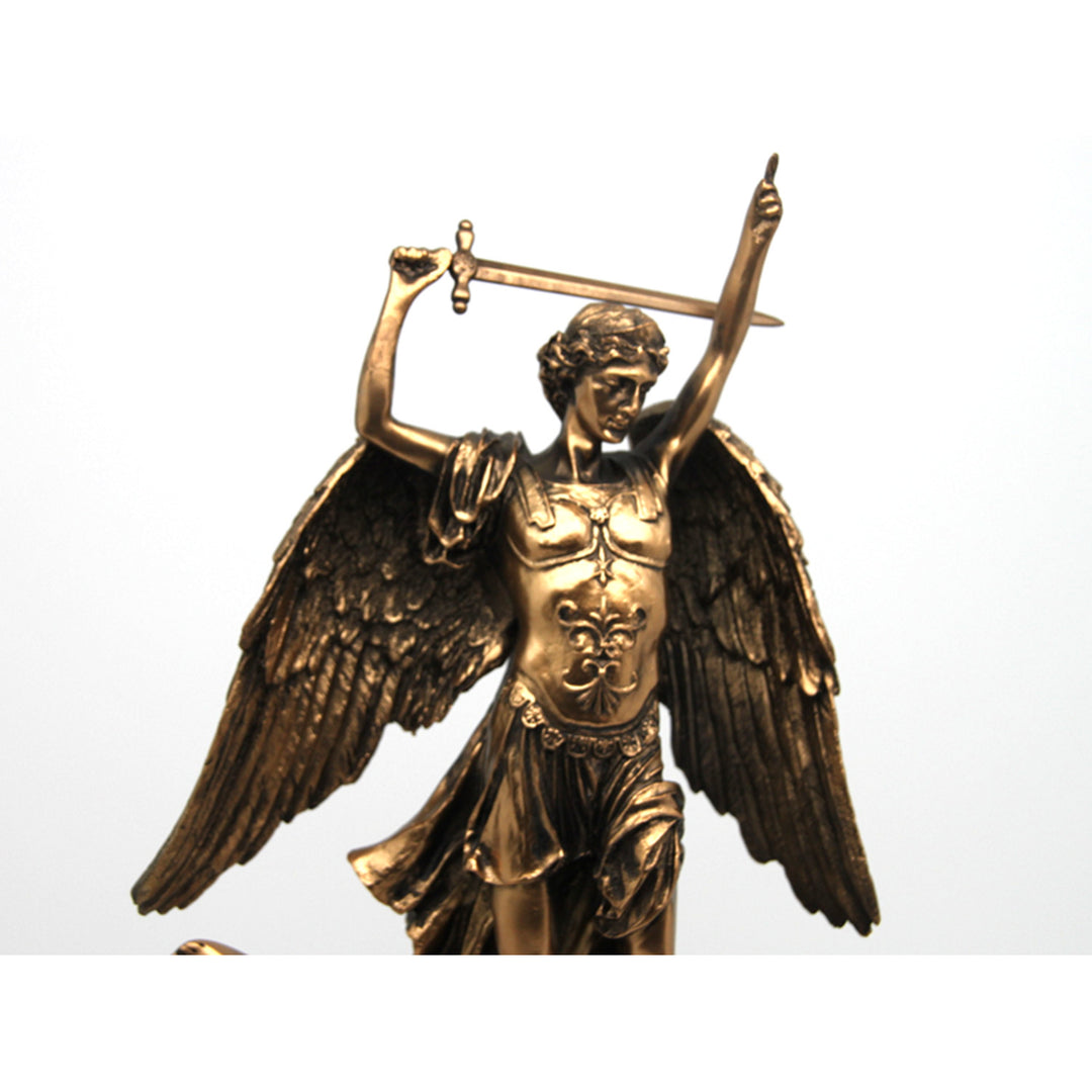 Ärkeängeln Mikael figurin, klocka, religiös skulptur i brons, drottning Isabel