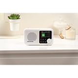Blaupunkt Portable Radio, DAB+ digitalradio och FM-tuner, Bluetooth, hörlursutgång, 2,4 tums färgdisplay, klock- och alarmfunktion, batteridriven och uppladdningsbar via USB-C, DR8WH