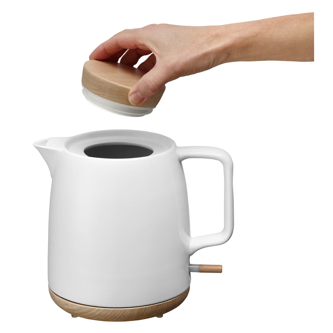 Concept elektrisk vattenkokare, kapacitet 1 liter, 1200 W, vit, Strix-kontakt, kalkfilter, vridbar bas, RK0085