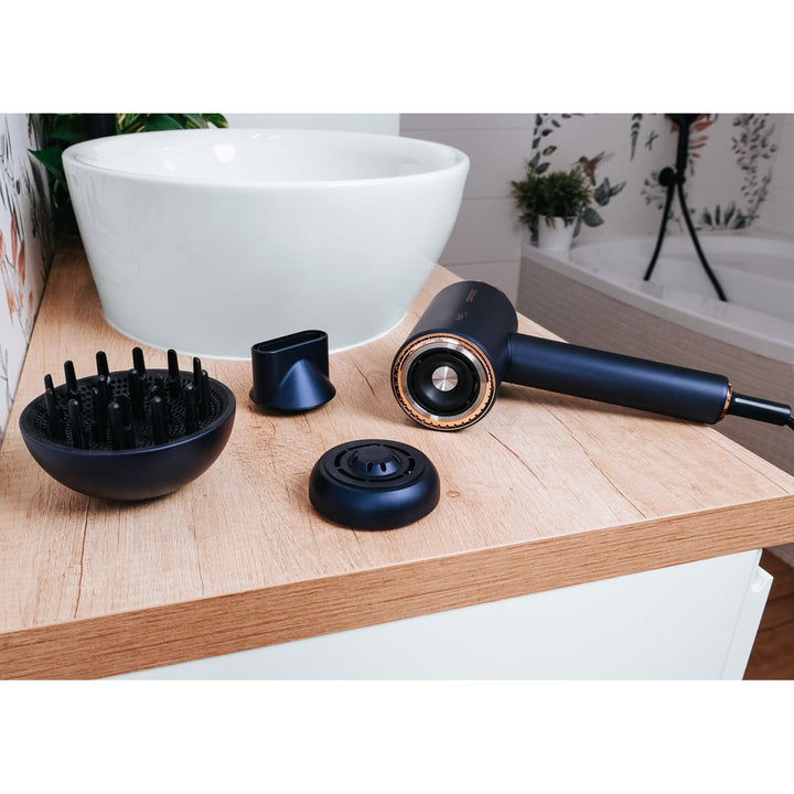 Hårtork Concept ProfiCare, BLDC-motor, magnetiska munstycken, Oil Therapy-funktion, barnläge, Cold Mode-funktion, VV8100