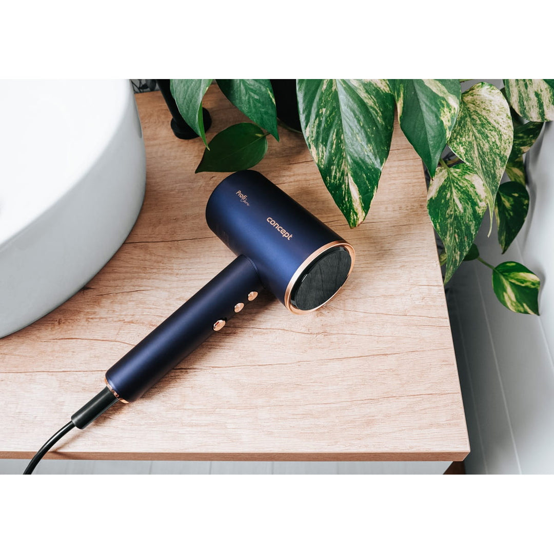 Hårtork Concept ProfiCare, BLDC-motor, magnetiska munstycken, Oil Therapy-funktion, barnläge, Cold Mode-funktion, VV8100