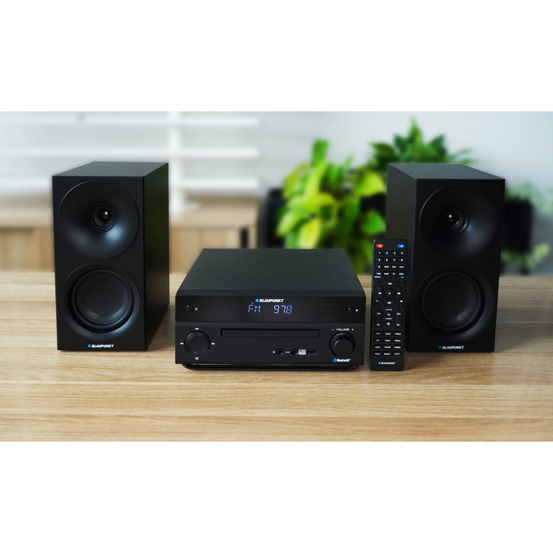 Blaupunkt mikrotorn, effekt 150 W, FM-radio, AUX-uttag och USB-anslutning, Bluetooth, HDMI-ingång, klocka med alarm, LED-display, färg svart, MS30.02BT
