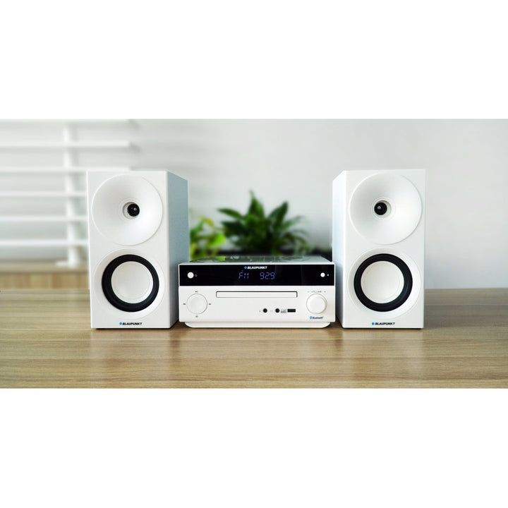 Blaupunkt mikrotorn, effekt 150 W, FM-radio, AUX-uttag och USB-anslutning, Bluetooth, HDMI-ingång, klocka med alarm, LED-display, färg vit, MS30.02BT
