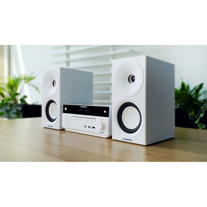 Blaupunkt mikrotorn, effekt 150 W, FM-radio, AUX-uttag och USB-anslutning, Bluetooth, HDMI-ingång, klocka med alarm, LED-display, färg vit, MS30.02BT