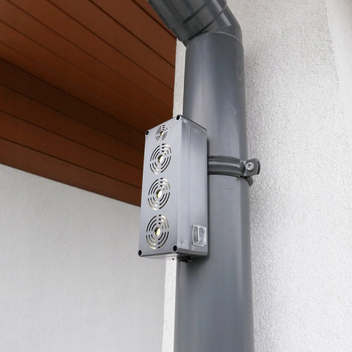 Skydd mot gnagare, mårdar, möss och råttor Viano, fyra ultraljudssändare, 4Ah Li-ion-batteri, King