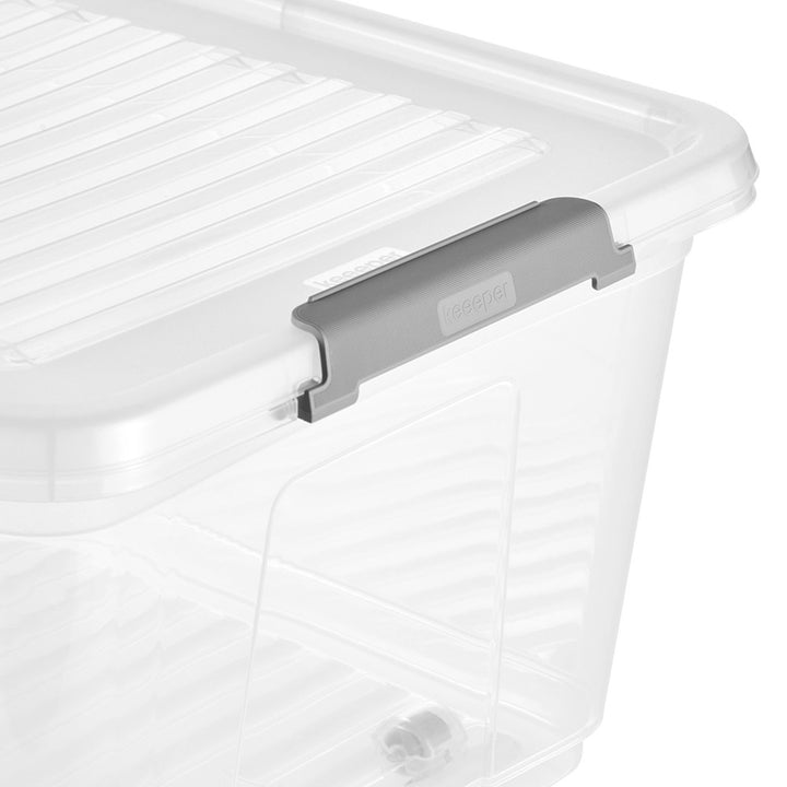 Leo Keeper-behållare med lock, volym 37 liter, genomskinlig, med hjul, lock som stängs med klämmor