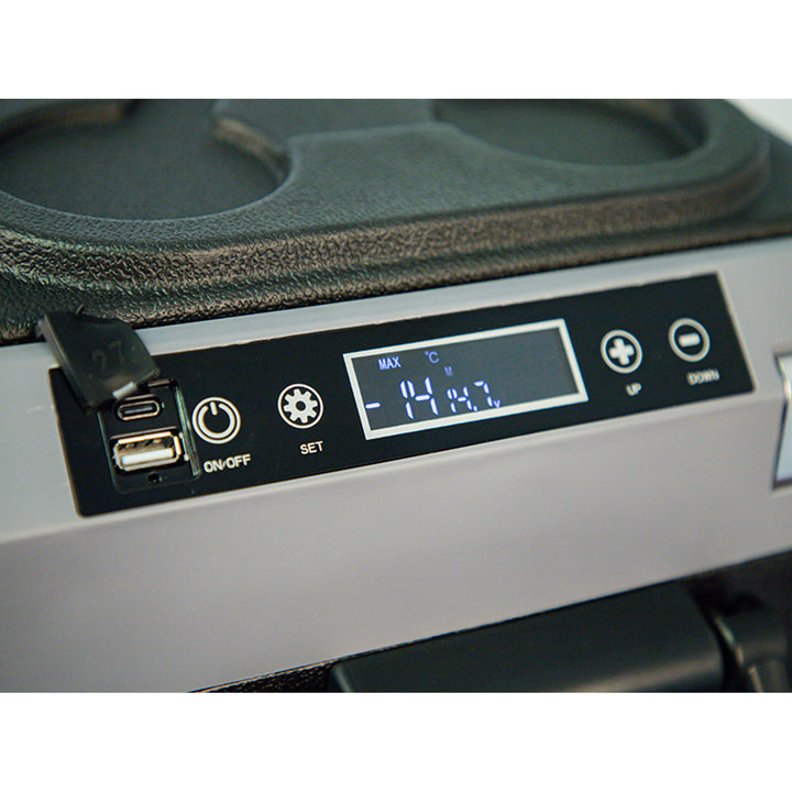 Blow kompressordriven bilkylbox för fritidsbruk, volym 35 liter, pekskärmskontrollpanel, 12 V, 24 V och 230 V, USB-C-uttag, 44-208#
