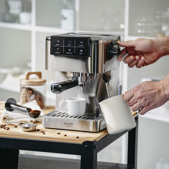 Kaffemaskin, 20 bar, Thermoblock, mjölkskummare, 5-i-1, Adler AD 4390