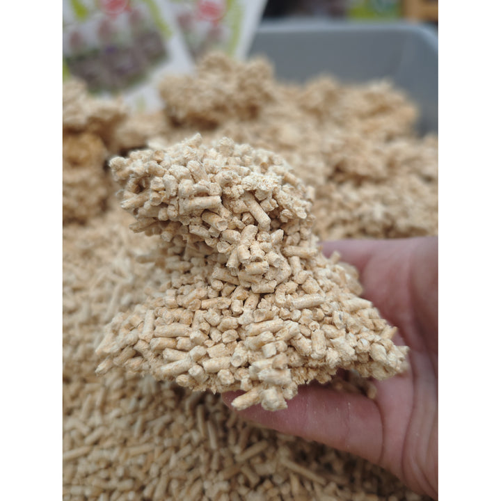 Klumpbildande kattsand, Animax Golden Line 3 mm, små klumpar, 2 x 7-literssäckar
