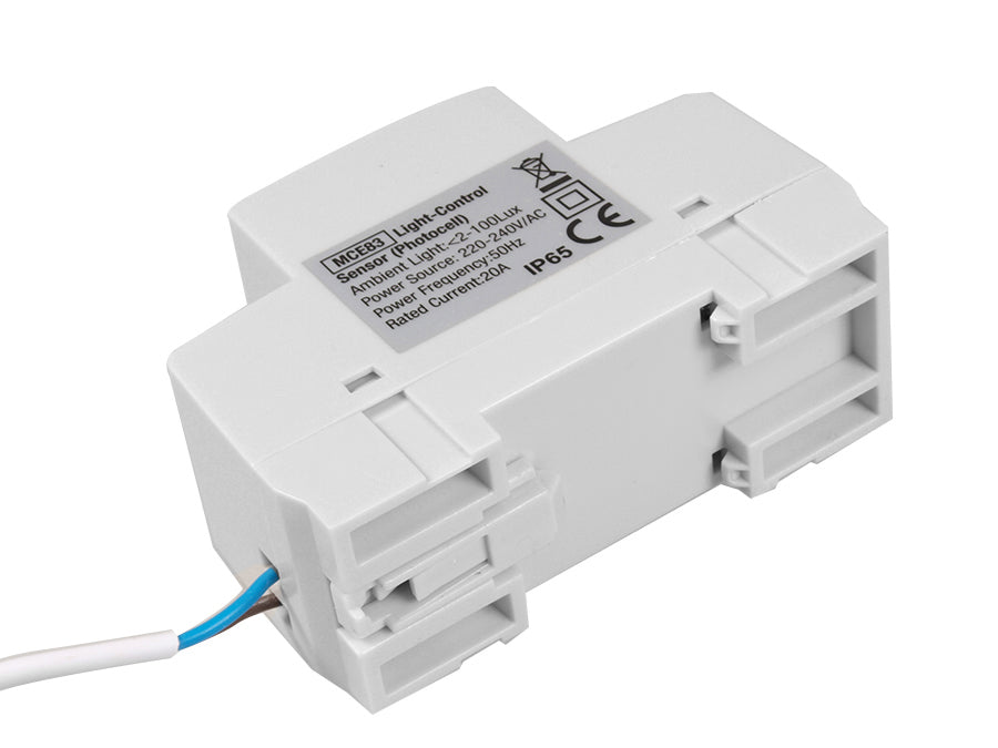 Maclean skymningsrelä, DIN-skena, med extern sond, 220-240V/AC, 50Hz, 20A, MCE83
