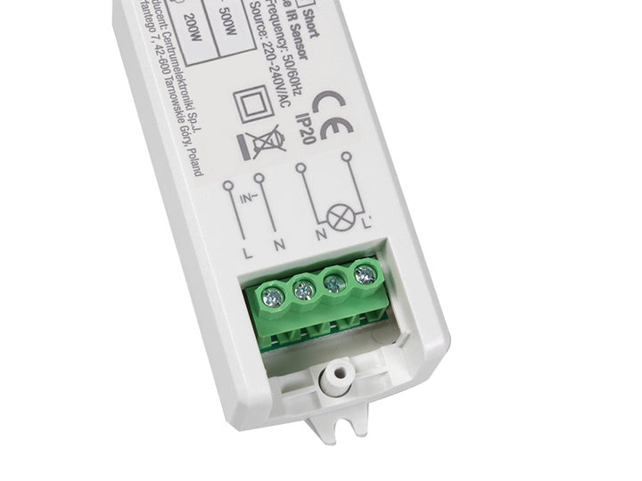 Sensorn slår på den elektriska kretsen när handrörelsen detekteras från ett avstånd av 5-6 cm. Enheten används för att belysa speglar, skåp, etc.