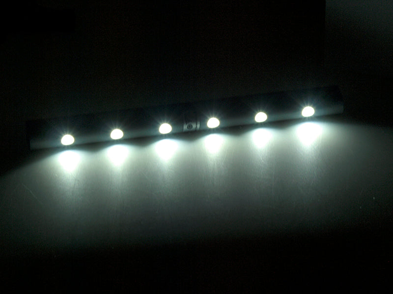 Maclean 6LED kökslampa under skåp, avlång, med rörelsesensor, 5xAA, MCE123