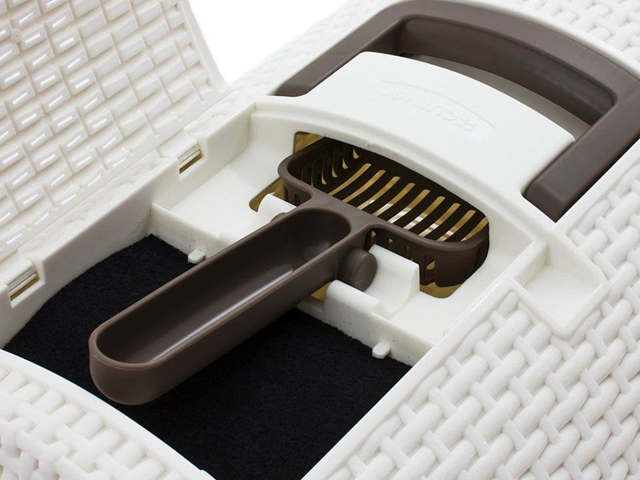 Curver Pet Life Cream Covered Pet Grooming Box