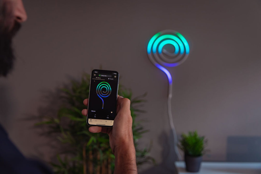 Allocacoc TWFL200STW-WEU LED RGB-rörlampa Flexibel Alexa Google Wi-Fi Bluetooth Twinkly Music 2m